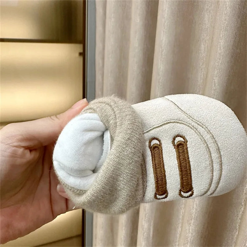 Meias Sapatinho Coelhinho Mágico – Conforto e Fofura para os Primeiros Passinhos